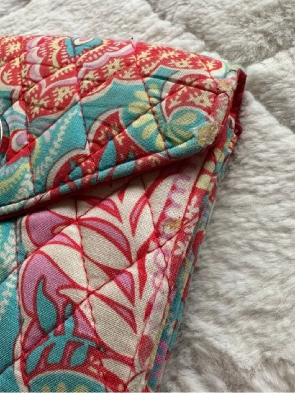 Vera Bradley | Paisley In Paradise | Your Turn Smartphone Wristlet